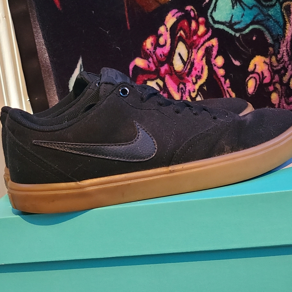 Nike SB's